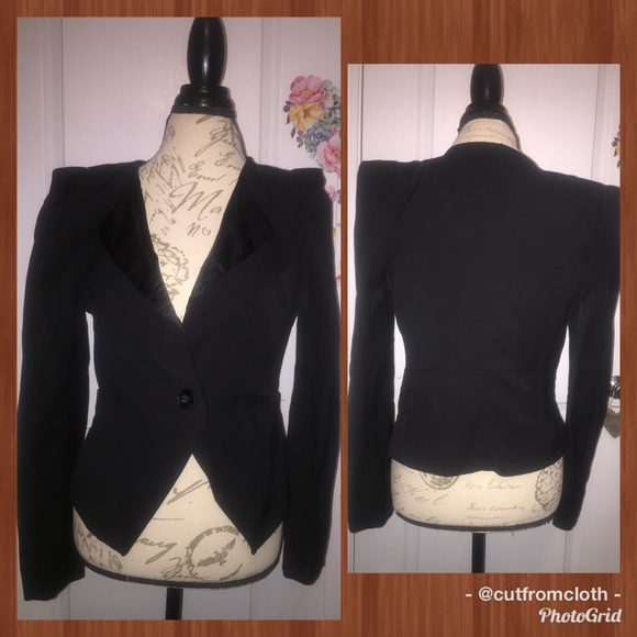H&M Jackets & Blazers - Women’s H&M Blazer